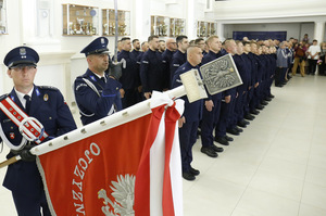 Ślubowanie nowych policjantów.